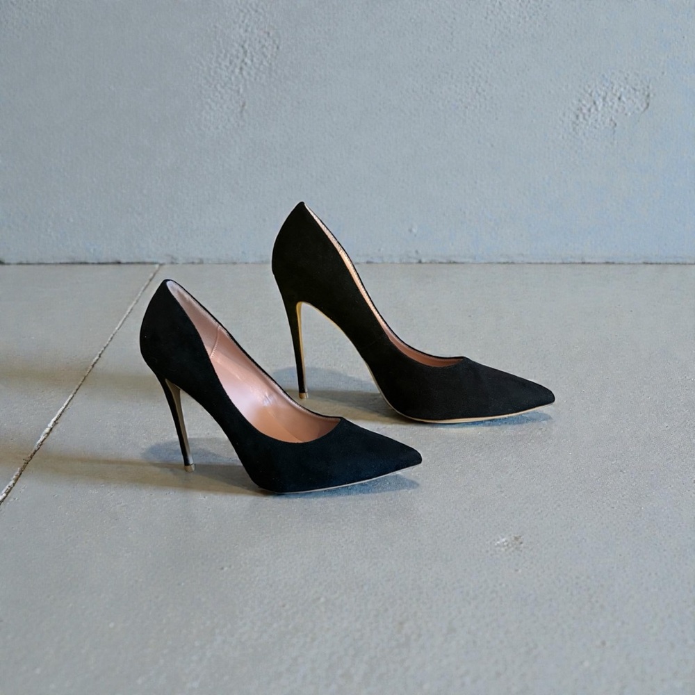 Elizabeth Tang Black Heels – Size 11